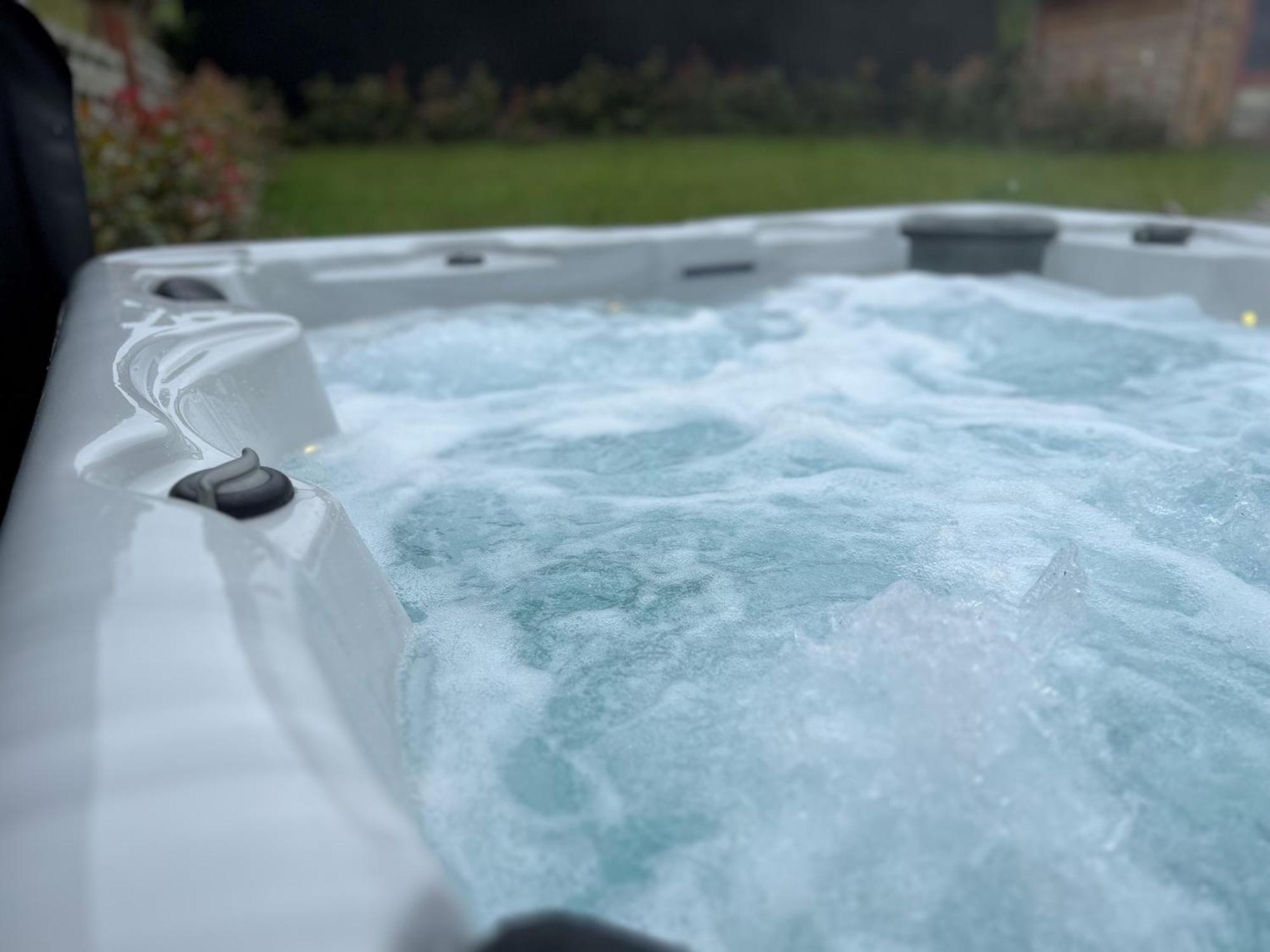 Gite Rubis - Jacuzzi - Pairi Daiza - 6 Pers Brugelette Extérieur photo